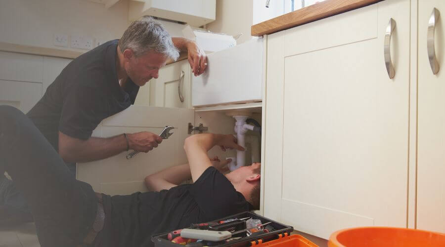 Professional Water heater repair in Bay Port, MI